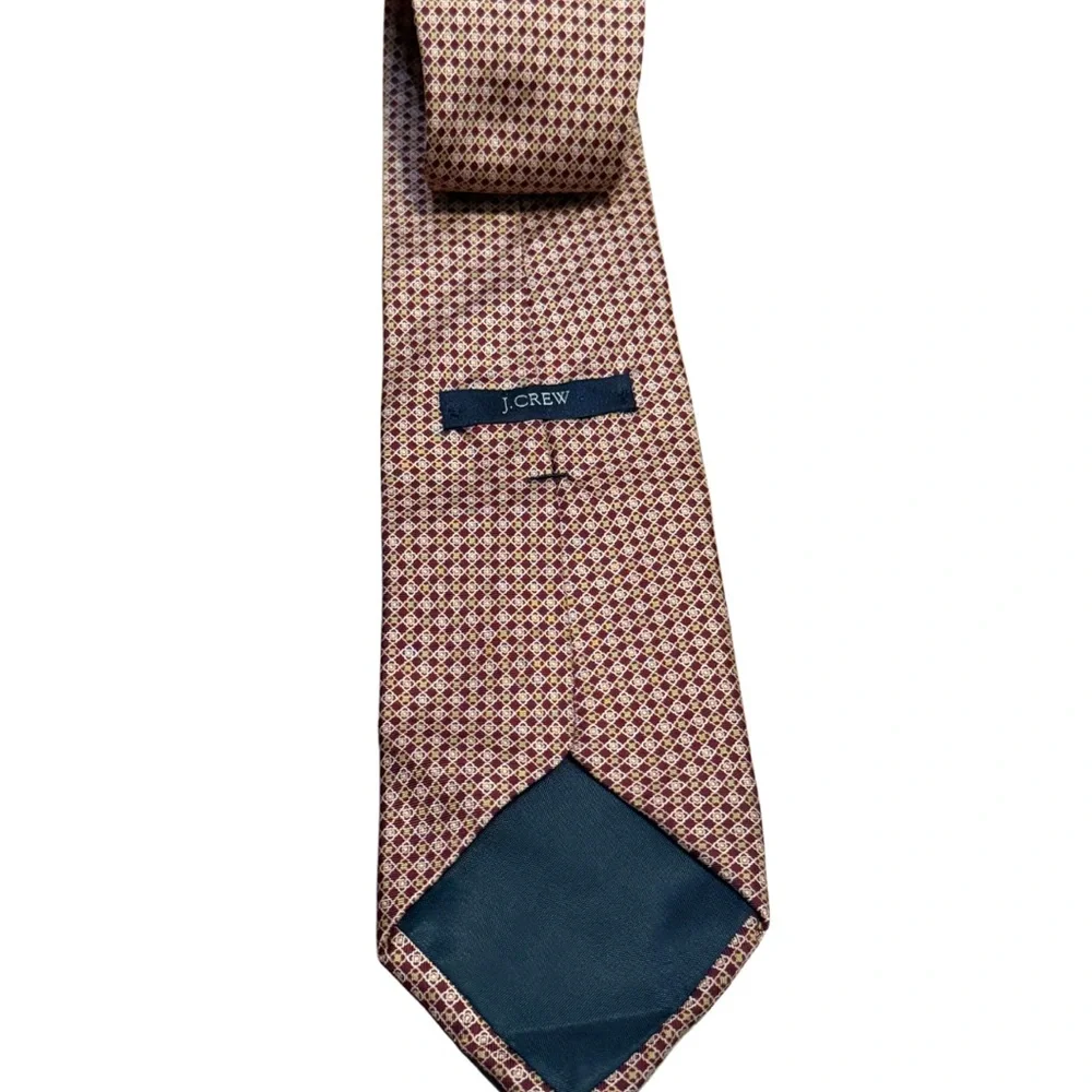 Vintage Silk Necktie Burgundy‎ Gold Geometric Made in USA Classic Style